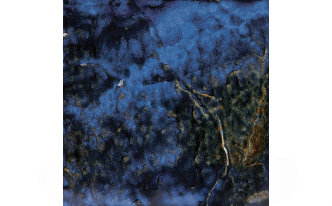 Full view of tile from Martinique collection