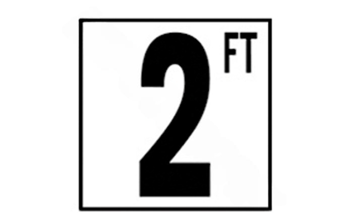 residential-pool-depth-label – 2 FT marker on a small residential pool