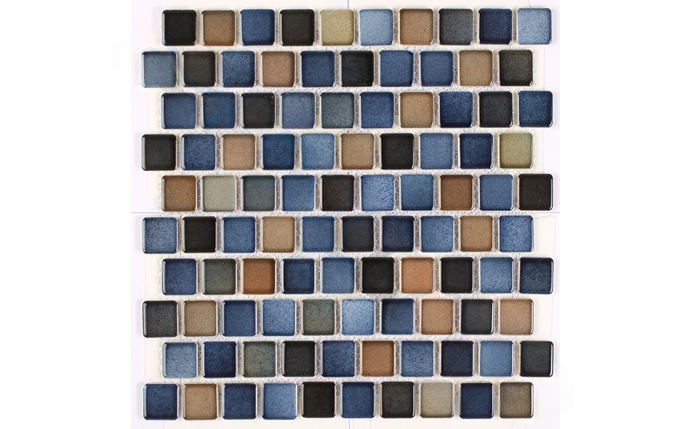 Natural-looking pool tiles with blue and earth-tone blend