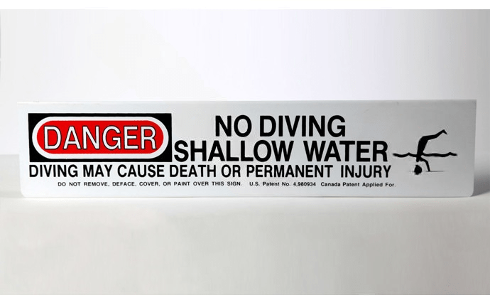 Quaker Plastics QP - 316 3 - 1/2" x 16 - 3/4" Sign Holder with "No Diving" Signage - AquaDoc