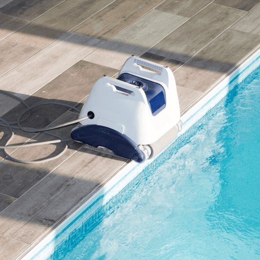 Top Rated Pool Vacuums for Above Ground Pools - AquaDoc