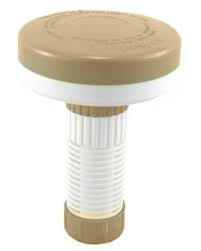 PoolStyle PS229 floating in a spa, dispensing chlorine tablets.